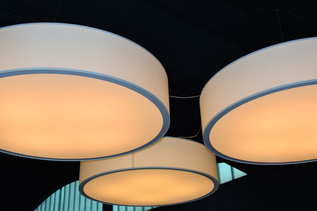 Photo alabaster pendant lights